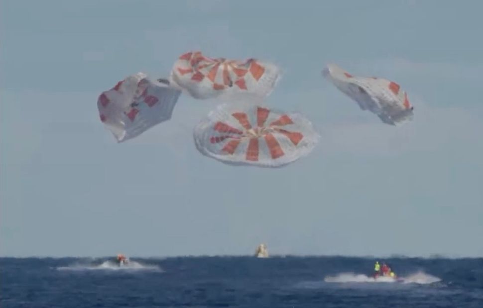 ​”Boeing Starliner’s parachute team is prepared for the Crew Flight Test landing, scheduled for September 7, without any astronauts on board, and they are confident in the operation.”
 