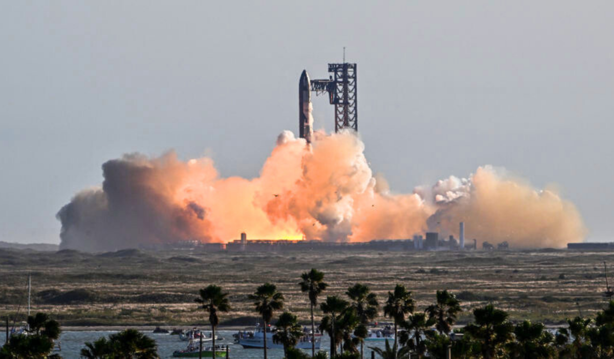 SpaceX’s sixth Starship test flight was successful, even though the booster catch was abandoned.
 