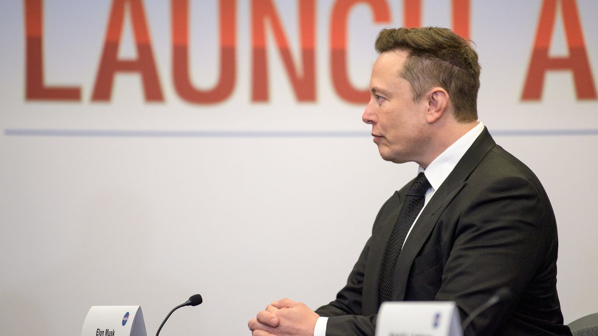  ​Trump selects Elon Musk from SpaceX to assist in leading the ‘Department of Government Efficiency,’ focused on reducing regulations.
 