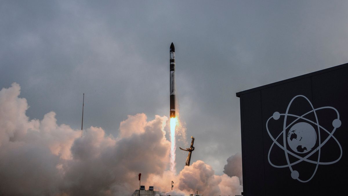  Tune in to Rocket Lab’s launch of 5 French ‘Internet of Things’ satellites on November 24.
 