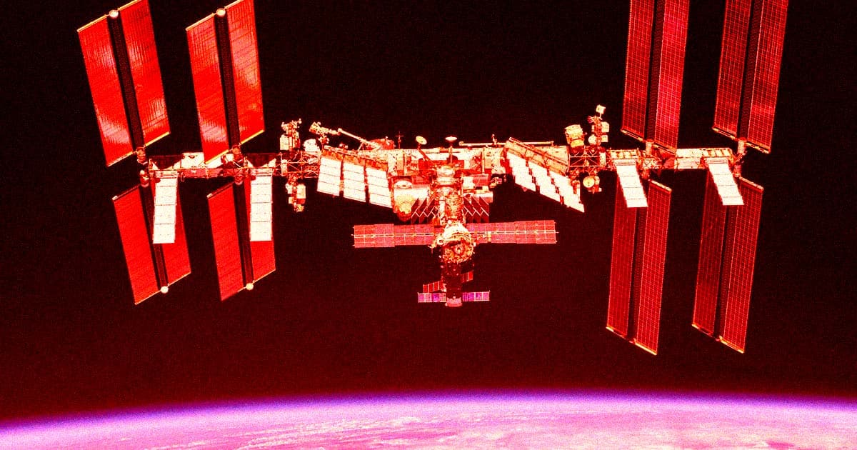  Experts Concerned That Dismantling the Space Station Could Harm the Earth’s Environment.
 