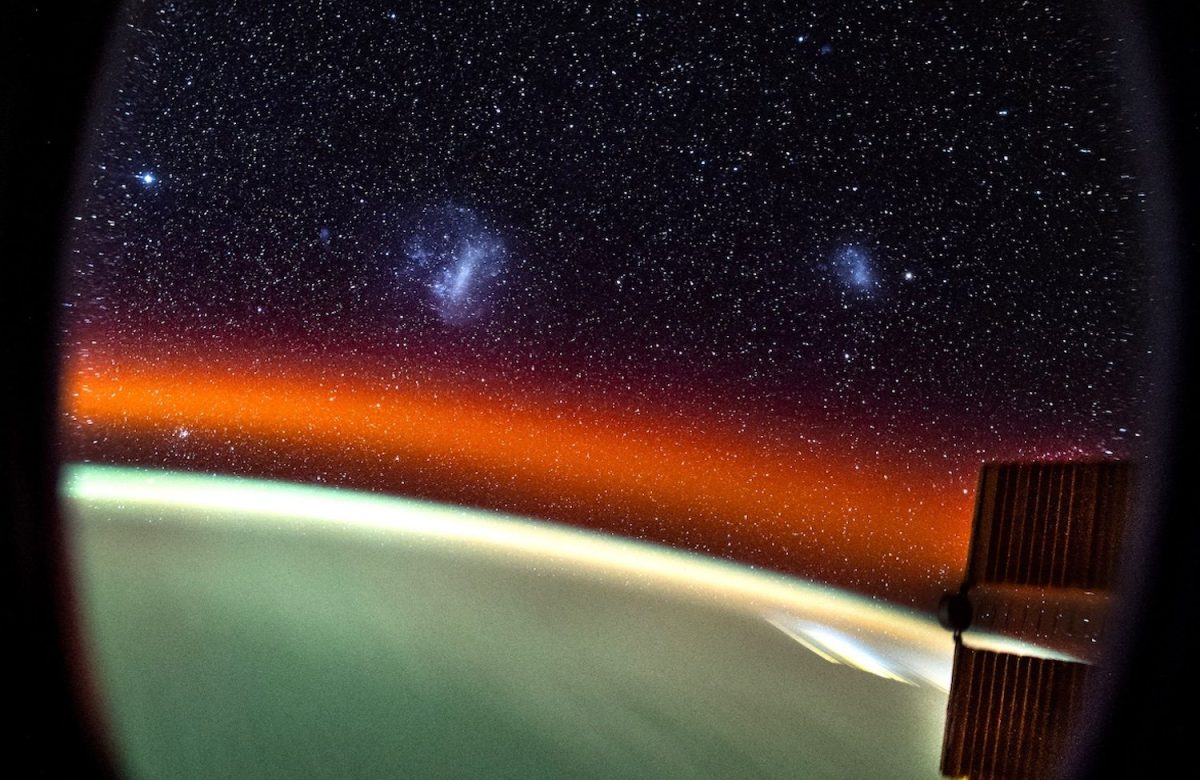 ​NASA astronaut takes breathtaking photo of a galactic duo from the International Space Station.
 