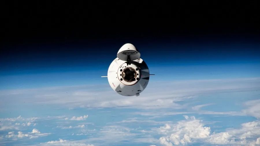  Tune in to see SpaceX’s 31st Dragon cargo capsule return to Earth on December 12.
 