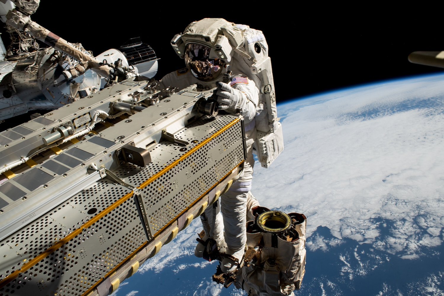  ​Following an extended break due to a defective spacesuit, NASA intends to conduct consecutive spacewalks at the ISS.
 