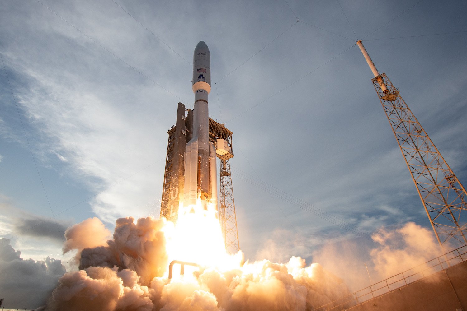  ​Amazon has officially joined the competitive satellite internet market, posing a challenge to SpaceX’s Starlink service.
 