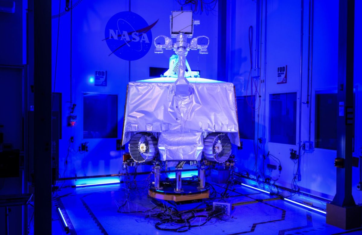 ​NASA possesses an impressive moon rover, but currently lacks a method to transport it to the lunar surface.
 