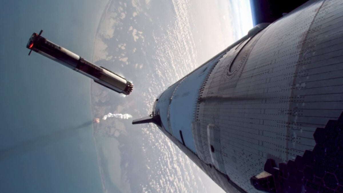 ​The FAA has granted permission to SpaceX to dispose of remnants of the Starship rocket on a culturally significant Hawaiian island.
 